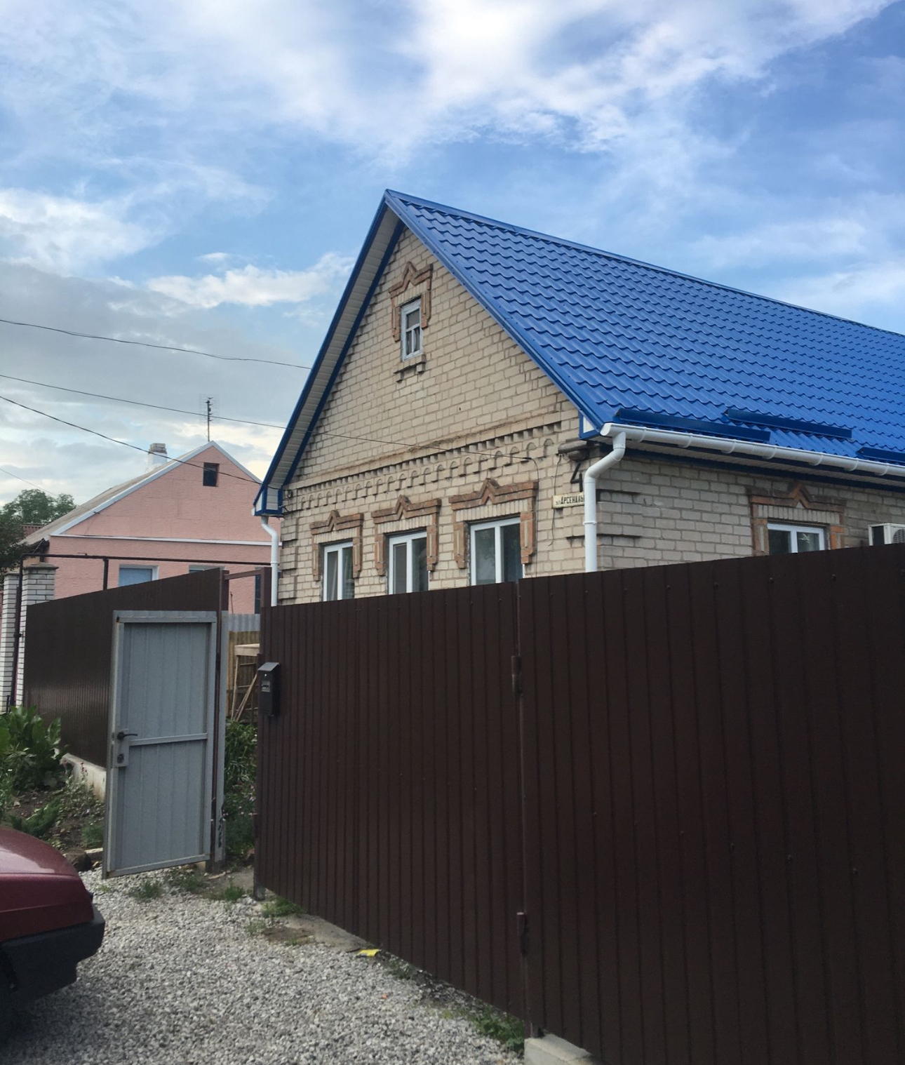 Покрівля під ключ Київ металочерепиця 2025 - комплексне рішення від проектування до здачі об'єкта